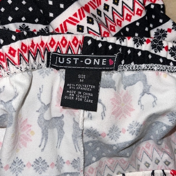 Just One Christmas Leggings Size M - Picture 6 of 6